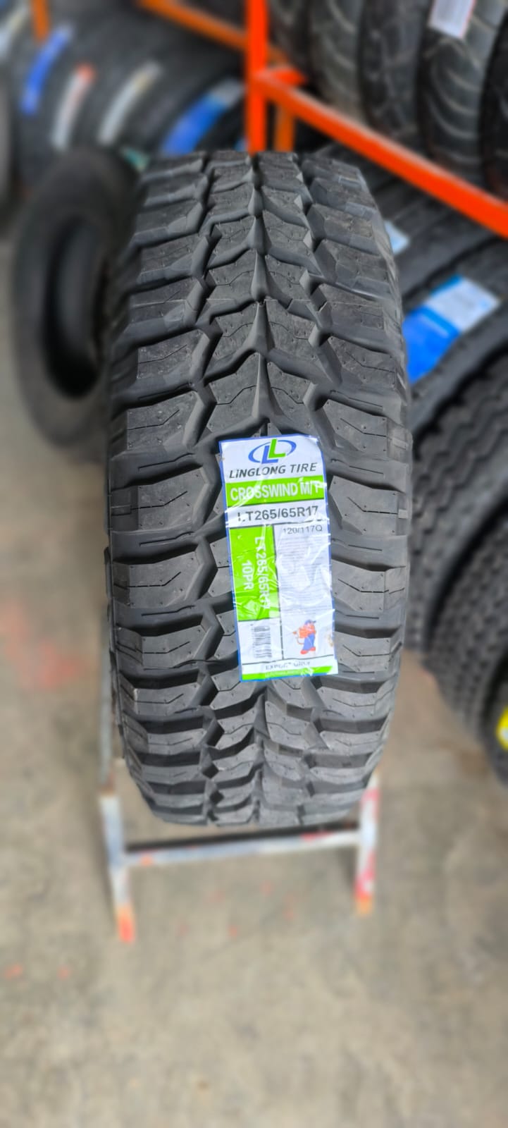 LLANTA LING LONG "CROSSWIND" M/T LT 245/75 R16 10PR THAILANDIA TL (COCADA EN V)